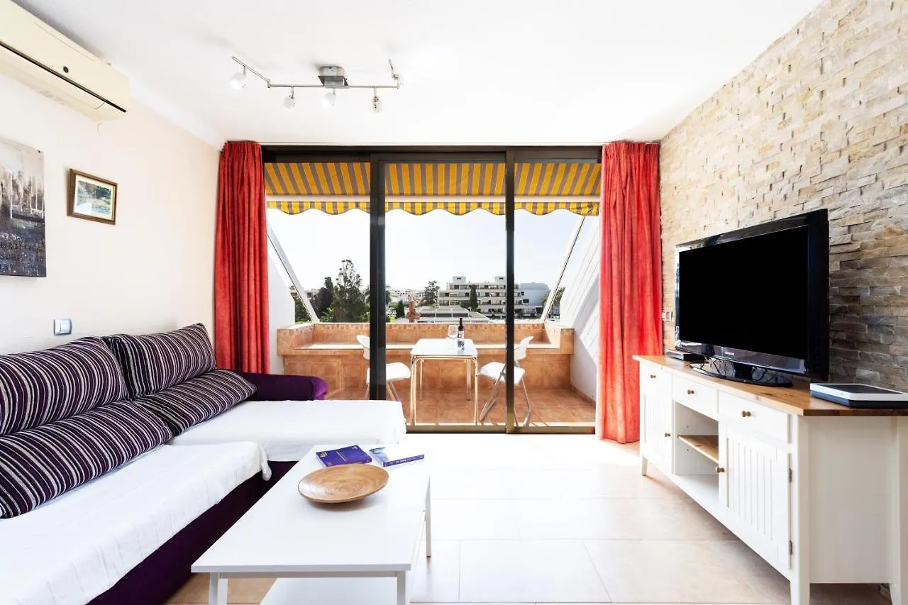 Apartment Listen The Silence - 355 Arona