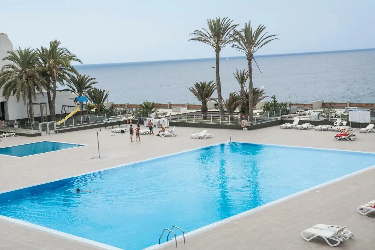 Listen The Silence - 355 Arona  0*, Arona (Tenerife)